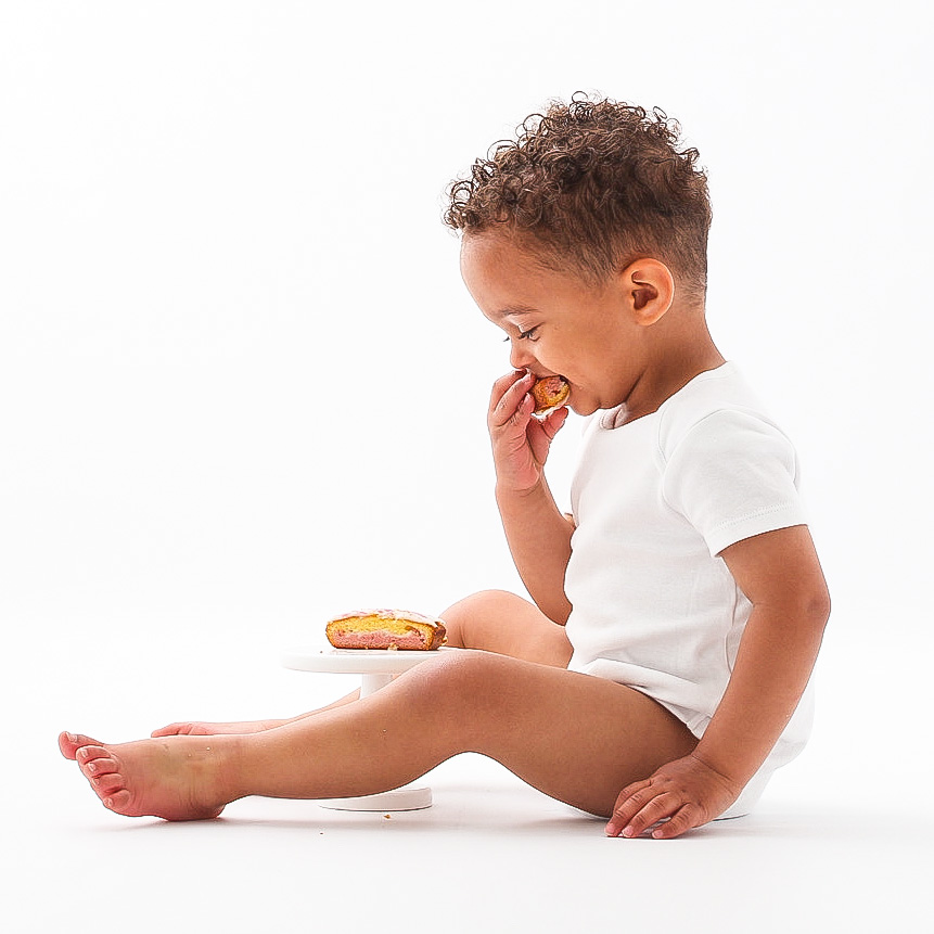 Cake Smash Photography, High Wycombe, Buckinghamshire, Baby, 1st Birthday, studio photoshoot