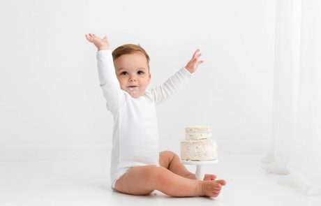 Cake Smash Photography, High Wycombe, Buckinghamshire, Baby, 1st Birthday, studio photoshoot