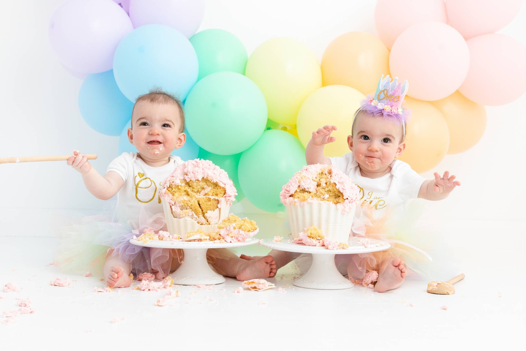 Cake Smash Photography, High Wycombe, Buckinghamshire, Baby, 1st Birthday, studio photoshoot