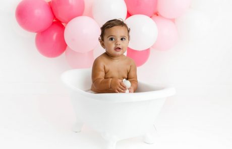 Cake Smash Photography, High Wycombe, Buckinghamshire, Baby, 1st Birthday, studio photoshoot