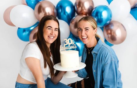 Cake Smash Photography, High Wycombe, Buckinghamshire, studio photoshoot