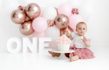 Cake Smash Photography, High Wycombe, Buckinghamshire, Baby, 1st Birthday, studio photoshoot