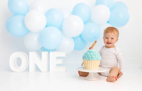 Cake Smash Photography, High Wycombe, Buckinghamshire, Baby, 1st Birthday, studio photoshoot