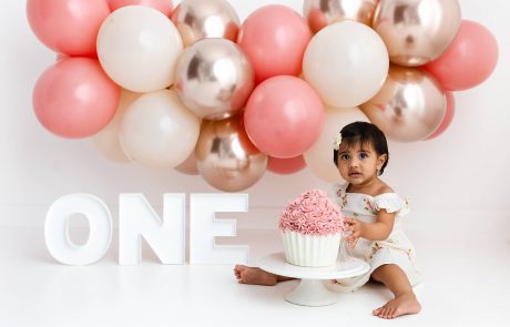 Cake Smash Photography, High Wycombe, Buckinghamshire, Baby, 1st Birthday, studio photoshoot