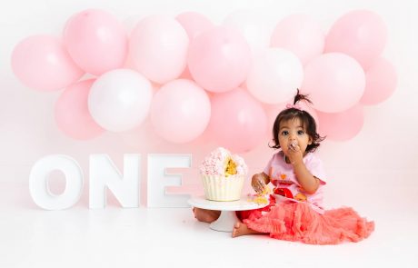 Cake Smash Photography, High Wycombe, Buckinghamshire, Baby, 1st Birthday, studio photoshoot