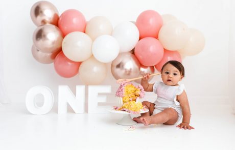 Cake Smash Photography, High Wycombe, Buckinghamshire, Baby, 1st Birthday, studio photoshoot