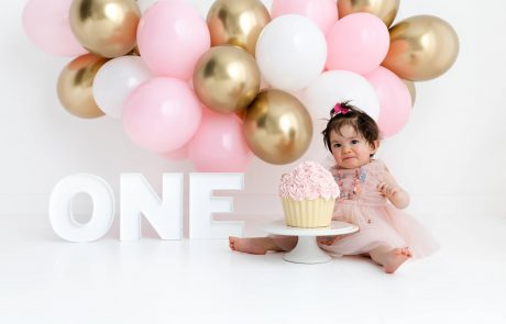 Cake Smash Photography, High Wycombe, Buckinghamshire, Baby, 1st Birthday, studio photoshoot