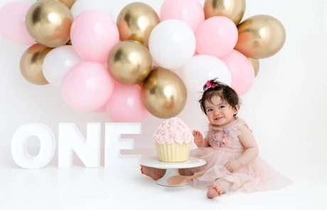 Cake Smash Photography, High Wycombe, Buckinghamshire, Baby, 1st Birthday, studio photoshoot