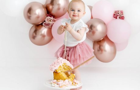 Cake Smash Photography, High Wycombe, Buckinghamshire, Baby, 1st Birthday, studio photoshoot