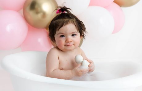 Cake Smash Photography, High Wycombe, Buckinghamshire, Baby, 1st Birthday, studio photoshoot