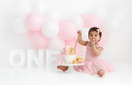 Cake Smash Photography, High Wycombe, Buckinghamshire, Baby, 1st Birthday, studio photoshoot