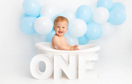 Cake Smash Photography, High Wycombe, Buckinghamshire, Baby, 1st Birthday, studio photoshoot