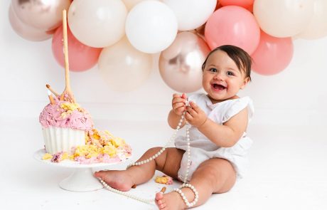 Cake Smash Photography, High Wycombe, Buckinghamshire, Baby, 1st Birthday, studio photoshoot