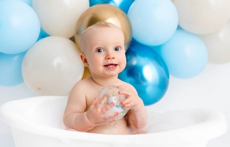 Cake Smash Photography, High Wycombe, Buckinghamshire, Baby, 1st Birthday, studio photoshoot