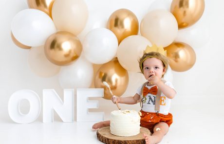 Cake Smash Photography, High Wycombe, Buckinghamshire, Baby, 1st Birthday, studio photoshoot