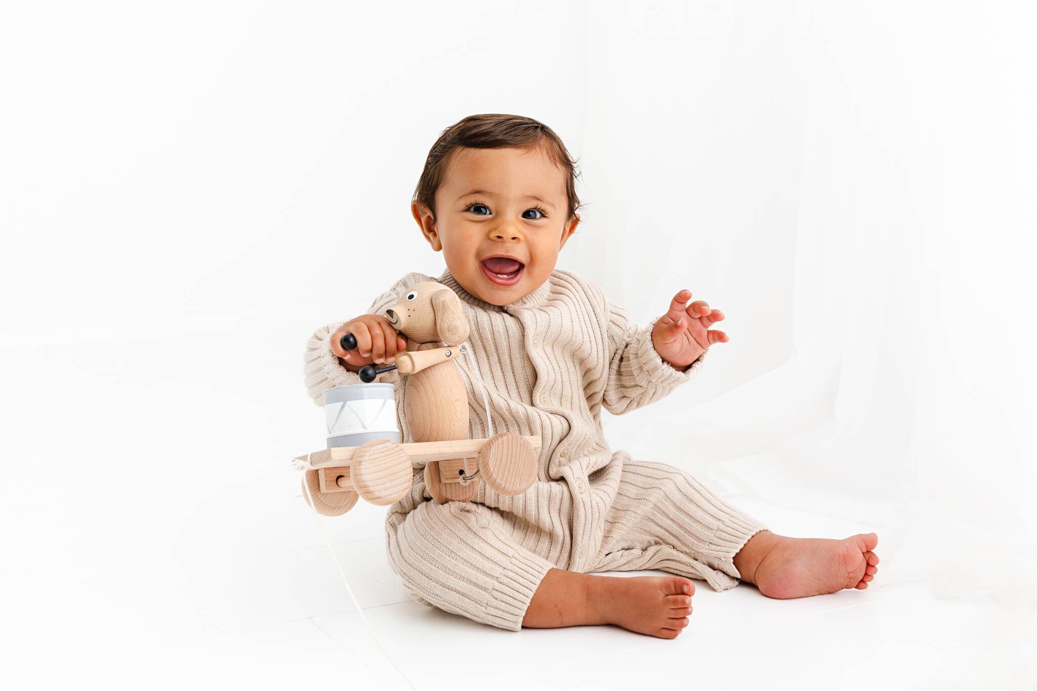 Baby Photoshoot, baby photographer, baby photography, baby photoshoot, studio photography, studio photoshoot, high wycombe, buckinghamshire