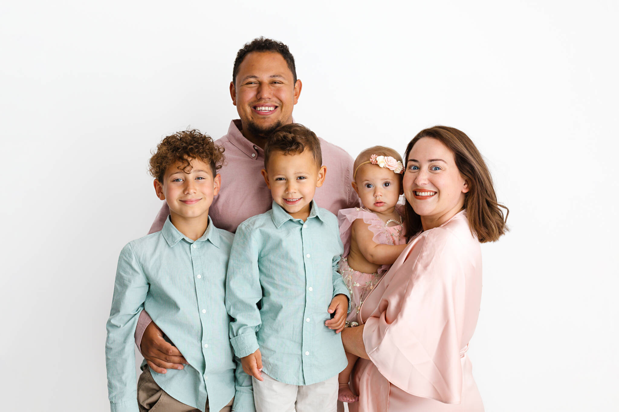 Family Photoshoot, family photographer, family photography, children photoshoot, baby photography, baby photoshoot,studio photography, studio photoshoot, high wycombe, buckinghamshire