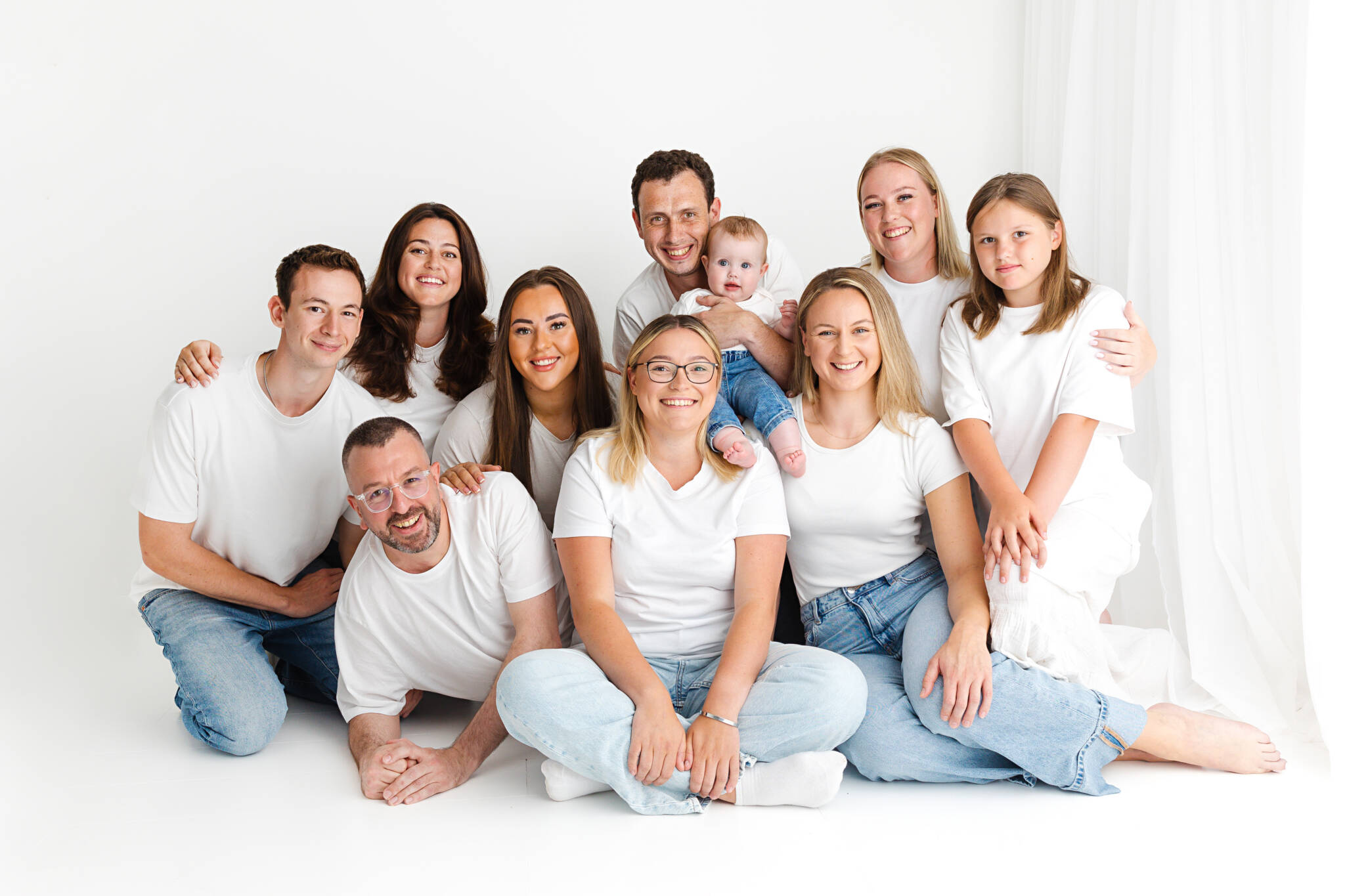 Family Photoshoot, family photographer, family photography, children photoshoot, baby photography, baby photoshoot,studio photography, studio photoshoot, high wycombe, buckinghamshire