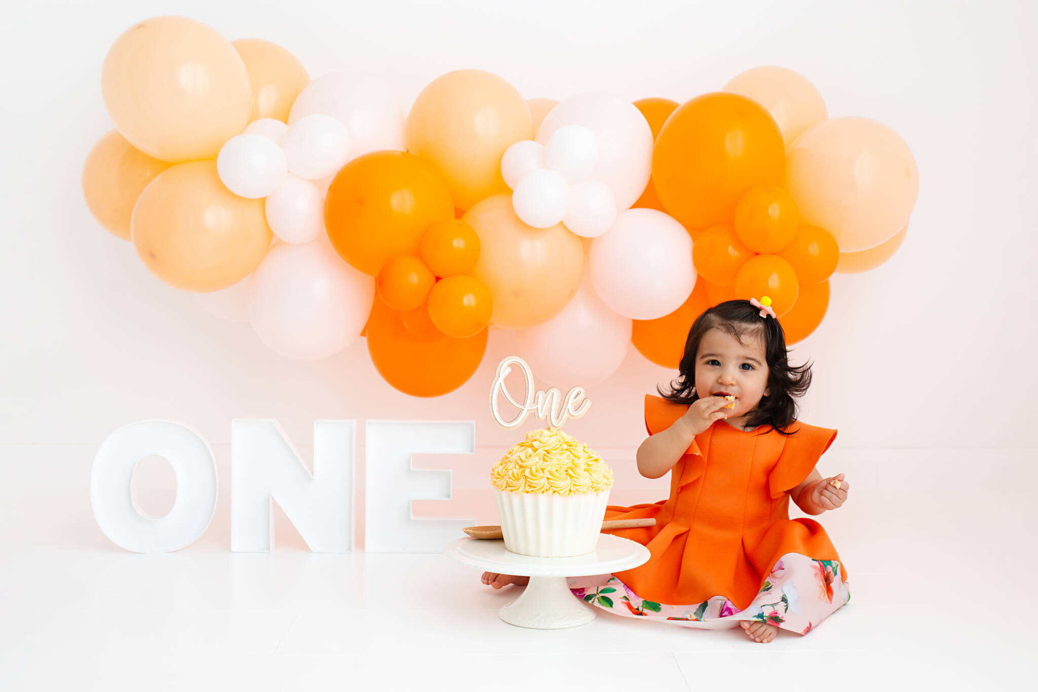 Cakesmash Photography, High Wycombe, Buckinghamshire, Baby, 1st Birthday, studio photoshoot