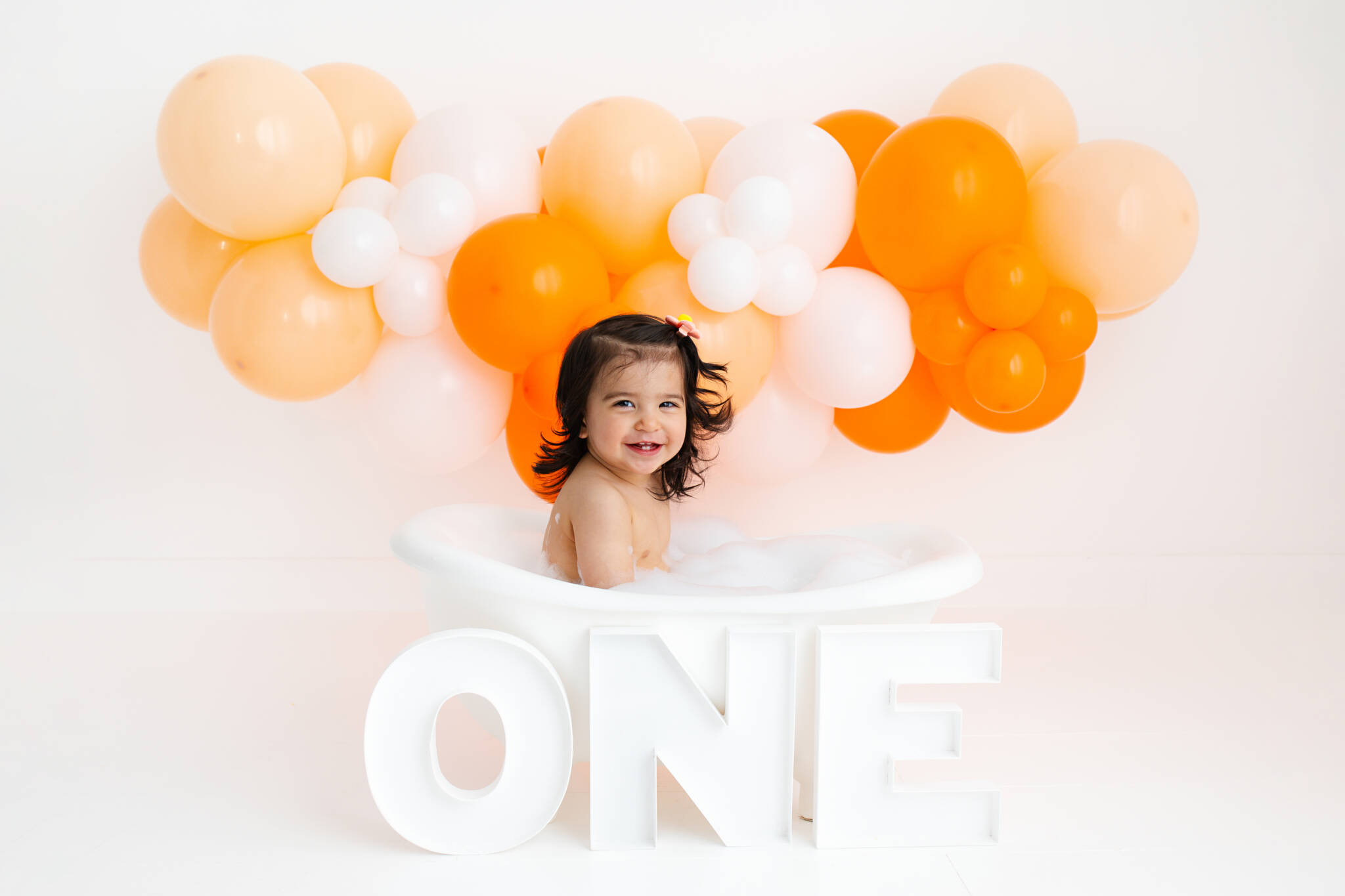 Cakesmash Photography, High Wycombe, Buckinghamshire, Baby, 1st Birthday, studio photoshoot