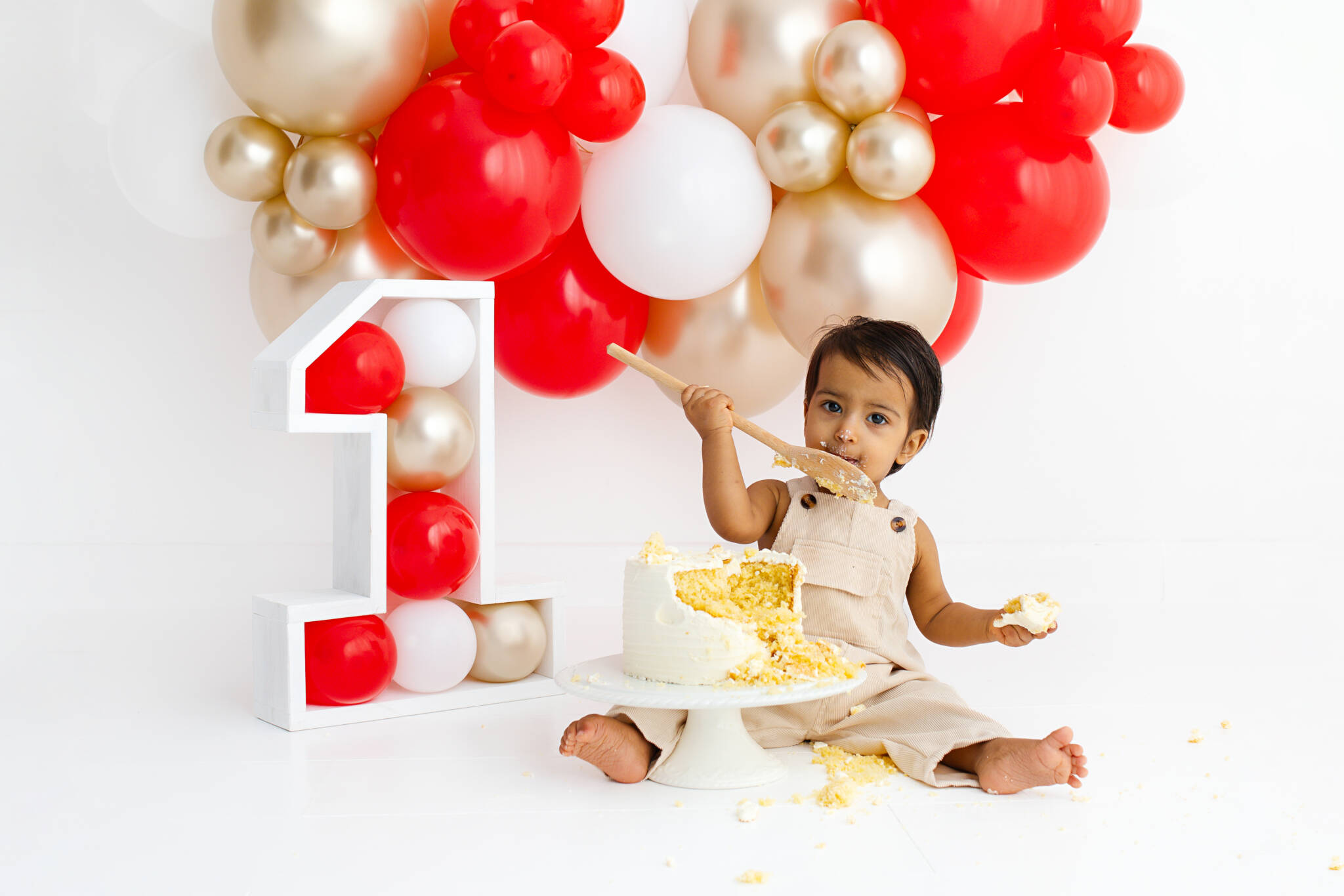 Cakesmash Photography, High Wycombe, Buckinghamshire, Baby, 1st Birthday, studio photoshoot